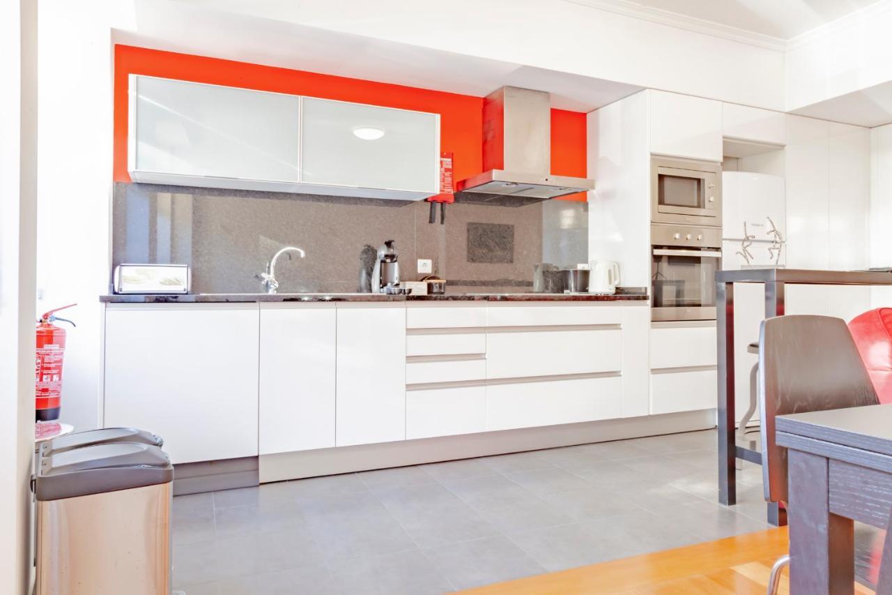Capuchinhas Apartment ฟุงชาล ภายนอก รูปภาพ