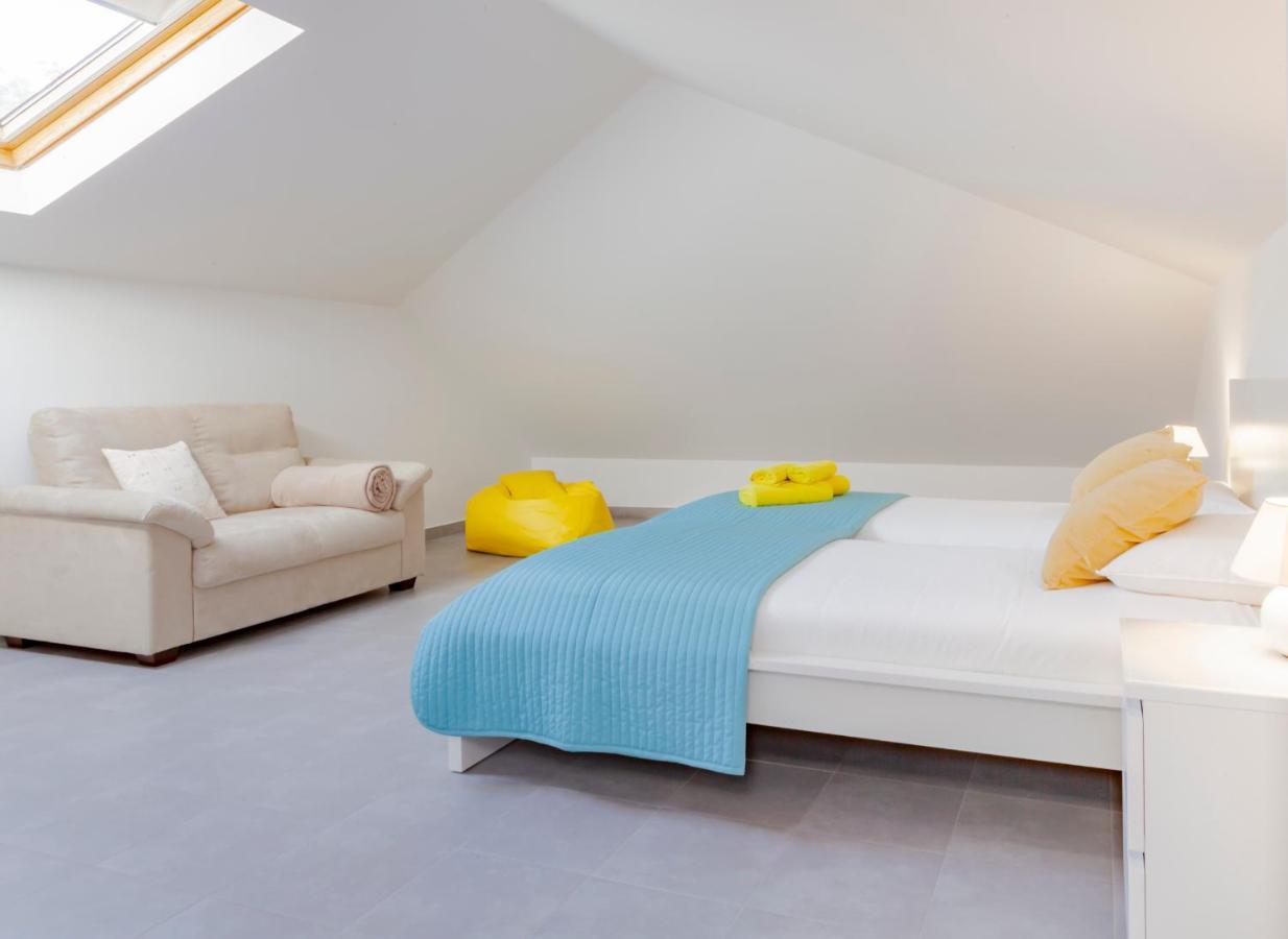 Capuchinhas Apartment ฟุงชาล ภายนอก รูปภาพ